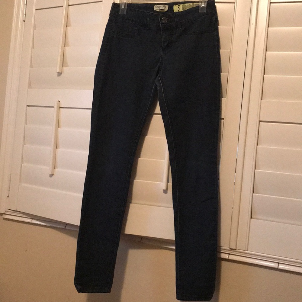 👖 Indigo Rein Dark Wash Jeans!